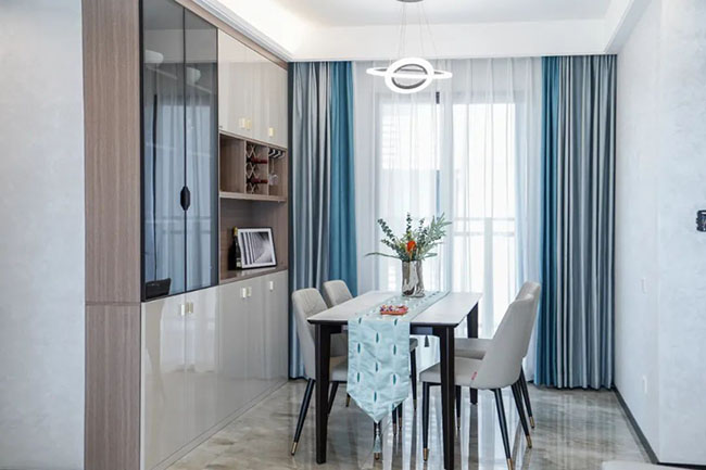 95㎡三居，巧用實用搭配，客房改書房，體驗輕奢小生活。